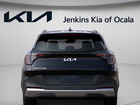 New 2026 Kia Sportage EX FWD image 5