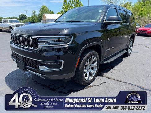 Used 2022 Jeep Wagoneer Series II AWD/4WD image 1