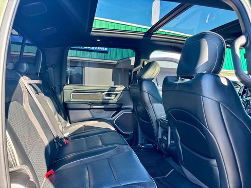 Used 2021 RAM 1500 Laramie w/ Sport Appearance Package image 14