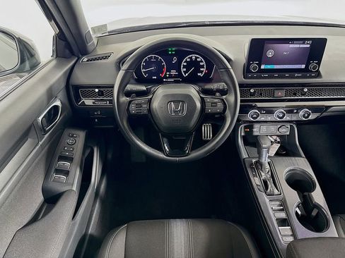 Certified 2025 Honda Civic Sport image 18