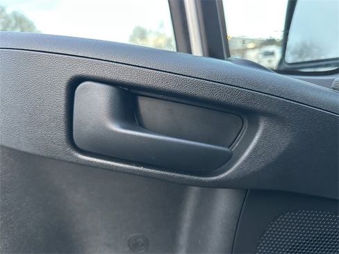 Used 2025 RAM ProMaster 2500 w/ Premium Convenience Group image 36