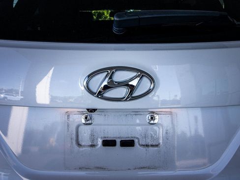 Used 2018 Hyundai Santa Fe Sport image 15