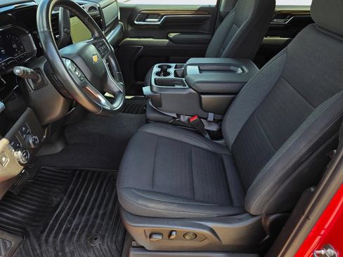 Used 2023 Chevrolet Silverado 1500 LT AWD/4WD image 29