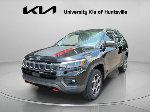 Used 2022 Jeep Compass Trailhawk w/ Trailhawk Elite Group AWD/4WD image 4