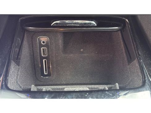 Used 2022 Maserati Levante GT AWD/4WD image 25
