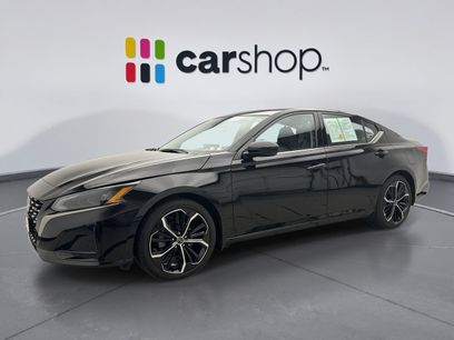 Used 2025 Nissan Altima 2.5 SR w/ SR Premium Package