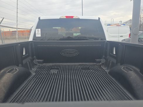 Used 2019 Ford F150 XLT w/ Equipment Group 302A Luxury image 15