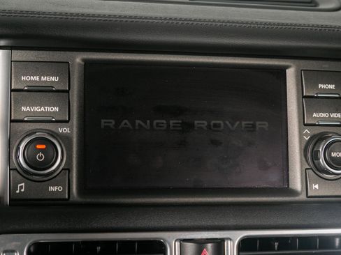 Used 2011 Land Rover Range Rover HSE AWD/4WD image 44