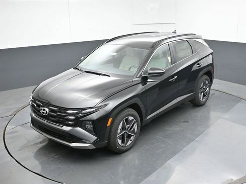 New 2026 Hyundai Tucson SEL w/ Tow & Go Package FWD image 18