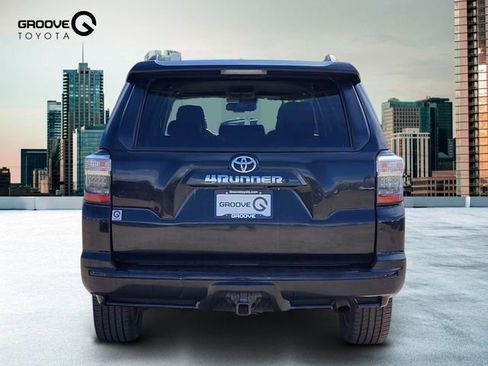 Used 2022 Toyota 4Runner TRD Sport w/ Technology Package AWD/4WD image 4