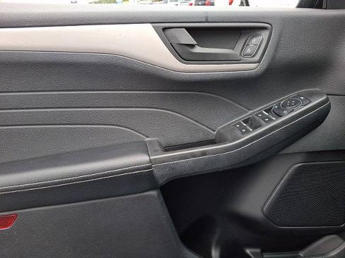 Certified 2022 Ford Escape SE AWD/4WD image 12