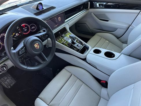 Certified 2023 Porsche Panamera 4S AWD/4WD image 4