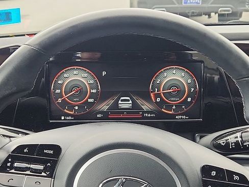 Certified 2021 Hyundai Elantra SEL w/ Convenience Package image 13