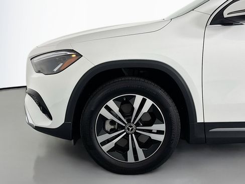 Certified 2026 Mercedes-Benz GLA 250 image 11