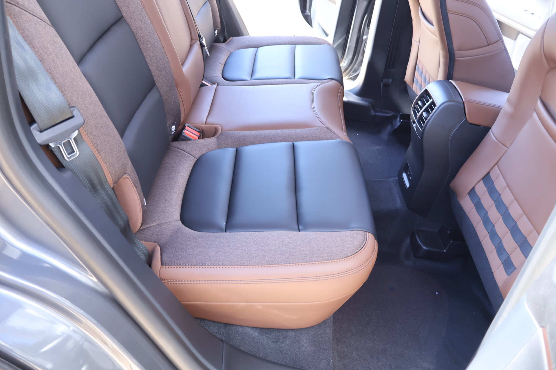 New 2026 Ford Bronco Sport Outer Banks w/ Outer Banks Tech Package+ AWD/4WD image 15