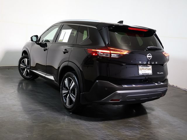 Used 2023 Nissan Rogue SL AWD/4WD image 2