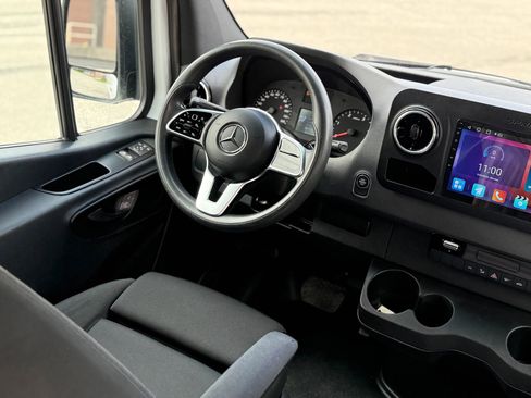 Used 2019 Mercedes-Benz Sprinter 170 w/ Driver Convenience Package image 22