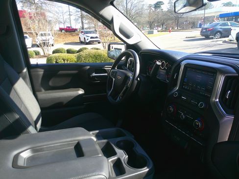Used 2019 Chevrolet Silverado 1500 LT w/ All-Star Edition image 34