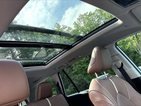 Certified 2024 Toyota Grand Highlander AWD image 14