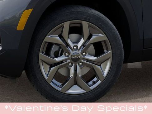 New 2026 Kia Seltos LX image 9