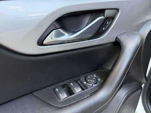 Used 2021 Chevrolet Blazer LT image 17