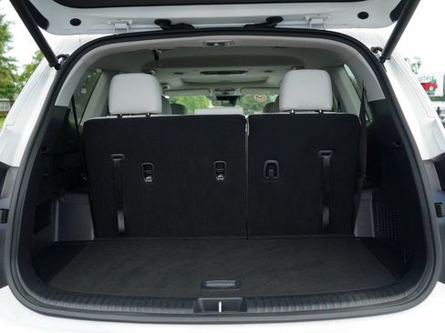 Used 2025 Kia Telluride S FWD image 21