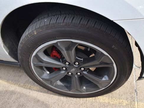 Used 2023 Ford Expedition Max Limited image 12