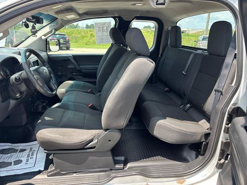 Used 2014 Nissan Titan S RWD image 16