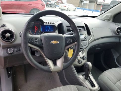 Used 2012 Chevrolet Sonic LT image 12