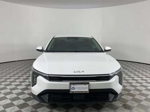 Used 2025 Kia K4 FWD image 2