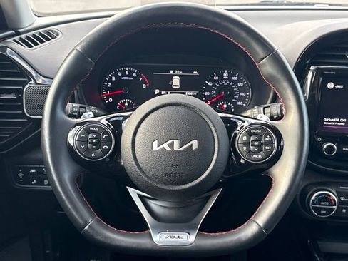 Used 2022 Kia Soul Turbo image 14