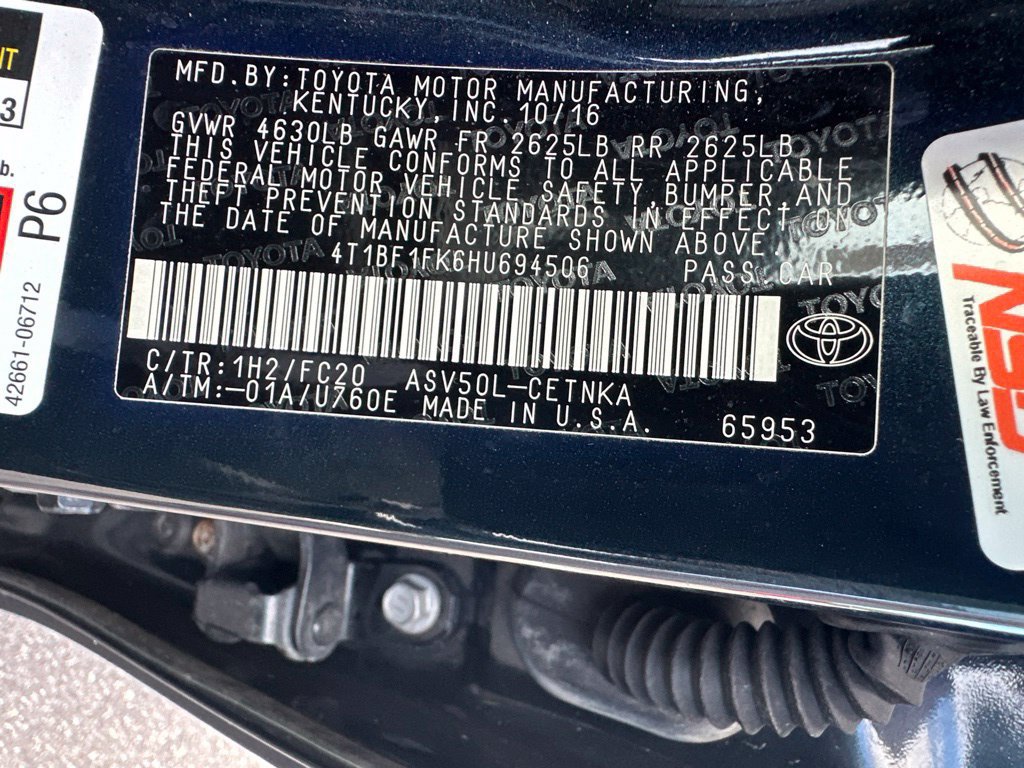 Used 2017 Toyota Camry LE FWD image 19