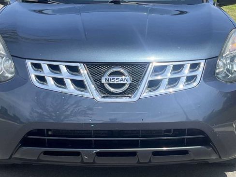 Used 2014 Nissan Rogue S w/ Convenience Package AWD/4WD image 22