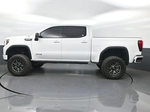 Used 2021 GMC Sierra 1500 AT4 w/ Technology Package AWD/4WD image 3