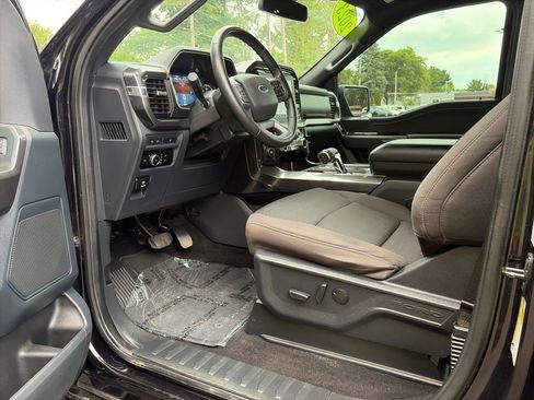 Used 2023 Ford F150 XLT w/ Equipment Group 302A High AWD/4WD image 9