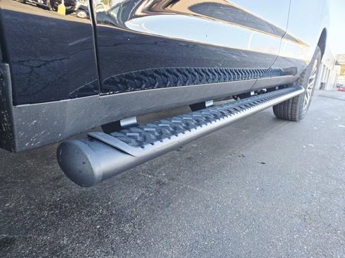 New 2026 Chevrolet Suburban Z71 w/ Comfort Package image 19