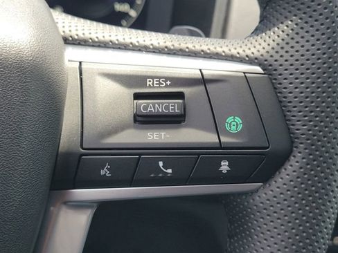 New 2025 Mitsubishi Outlander SE image 29