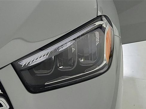 Used 2024 Mercedes-Benz GLE 450 4MATIC image 40