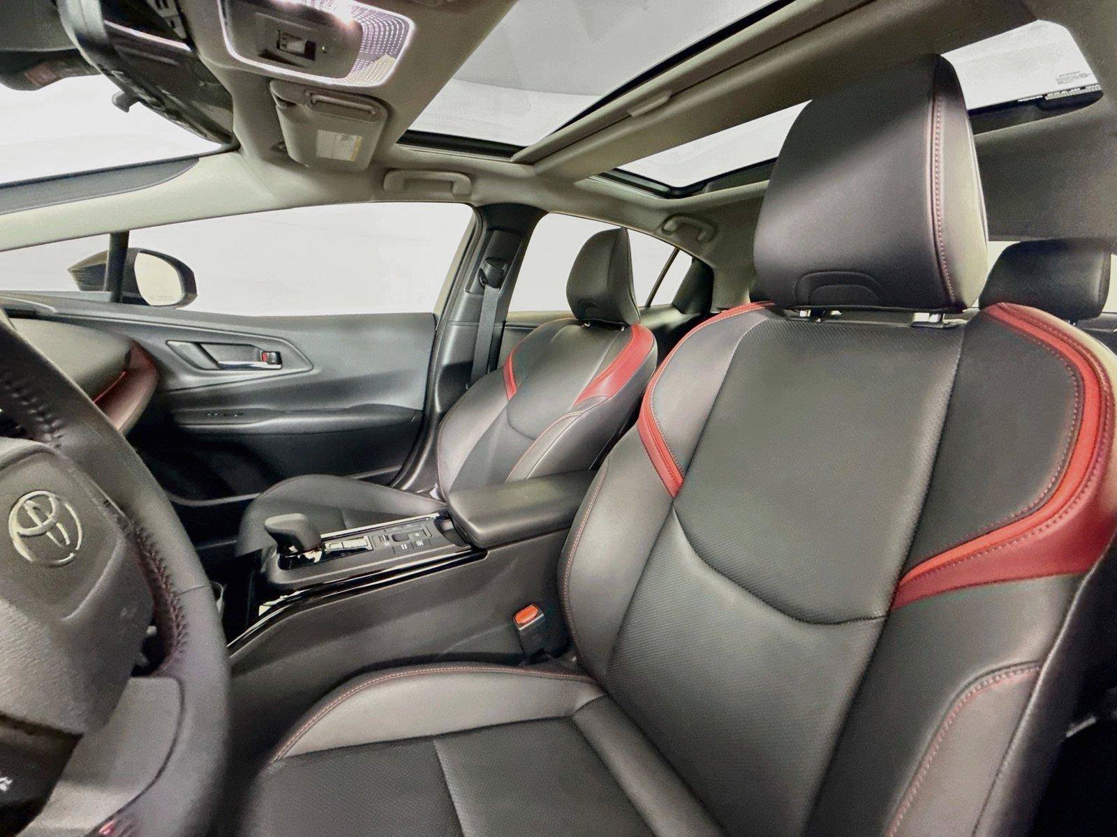 Certified 2024 Toyota Prius Prime Premium w/ Advanced Technology Package FWD image 3