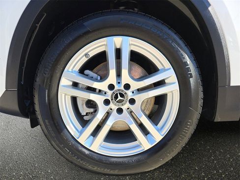 Used 2022 Mercedes-Benz GLA 250 image 37