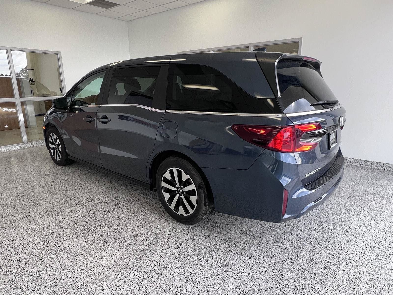 Used 2025 Honda Odyssey EX-L image 20