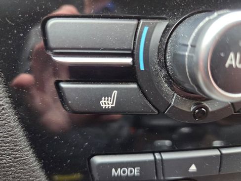 Used 2017 BMW X3 xDrive28i AWD/4WD image 16