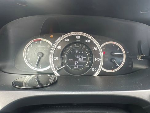 Used 2017 Honda Accord LX image 18