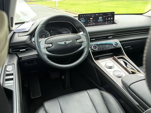 Used 2023 Genesis GV80 2.5T w/ Advanced Package AWD/4WD image 18