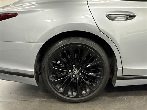 Used 2021 Lexus LS 500 w/ Interior Upgrade Package image 6