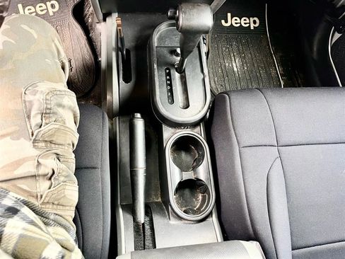 Used 2007 Jeep Wrangler X image 6