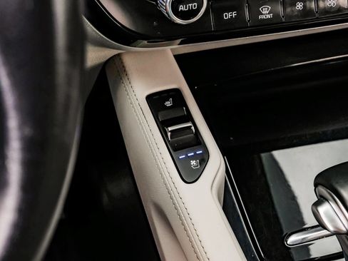 Used 2022 Kia Telluride EX w/ EX Premium Package FWD image 24
