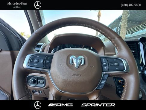 Used 2024 RAM 1500 Limited AWD/4WD image 29