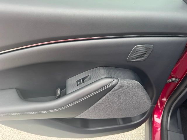 Used 2025 Ford Mustang Mach-E Premium AWD/4WD image 27