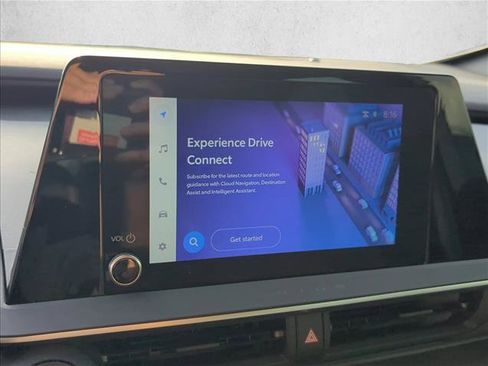 Certified 2025 Toyota Prius XLE FWD image 16